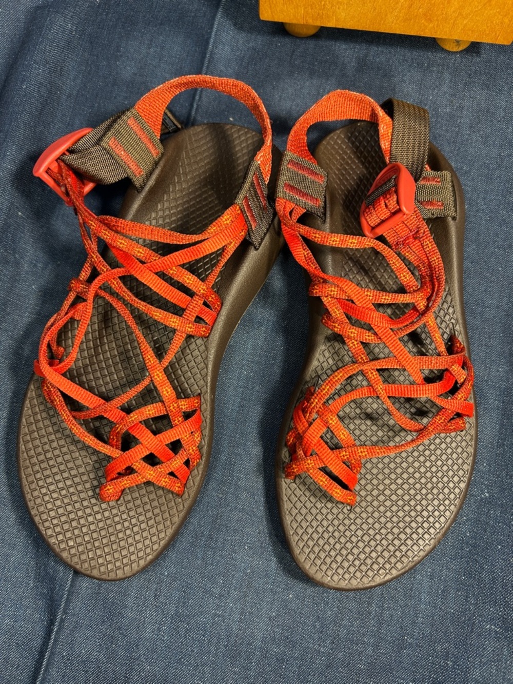 Chaco almost NEW ZX/2 waterproof sandals - Picture 9 of 9